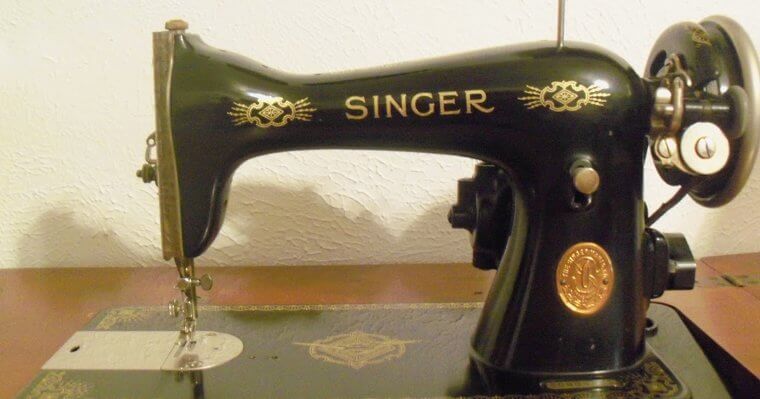 Vintage Singer Sewing Machine Worth $500